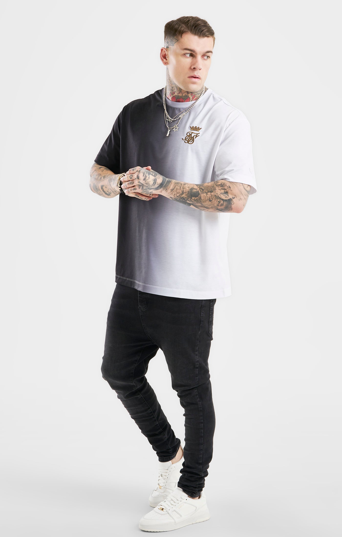 Cargar imagen en el visor de la galería, Camiseta Messi x SikSilk Descolorida Extragrande En Blanco Y Negro (3)