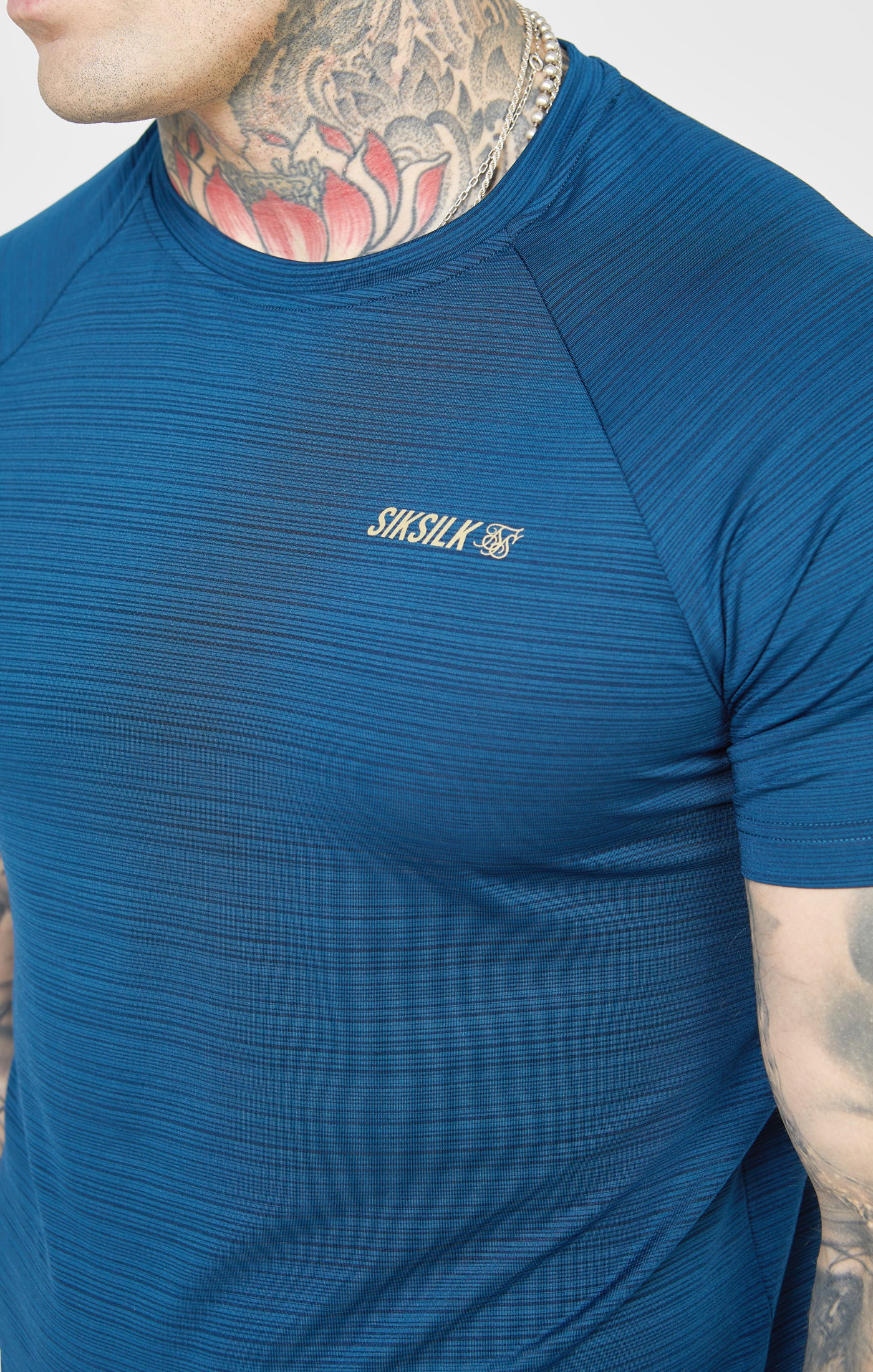 Cargar imagen en el visor de la galería, Teal Sports Textured Look T-Shirt (1)