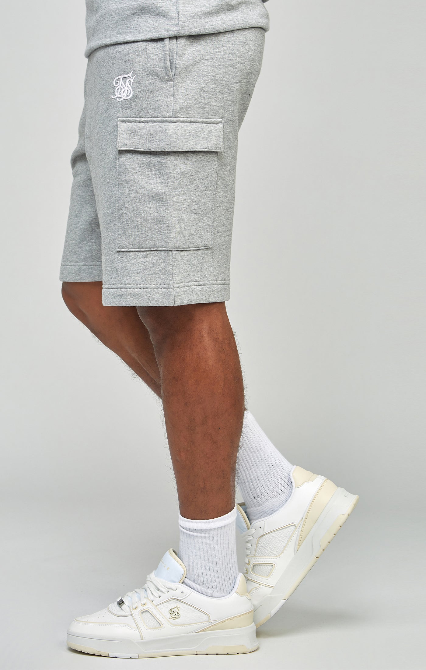 Cargar imagen en el visor de la galería, Grey Marl Essential Cargo Fleece Shorts (1)