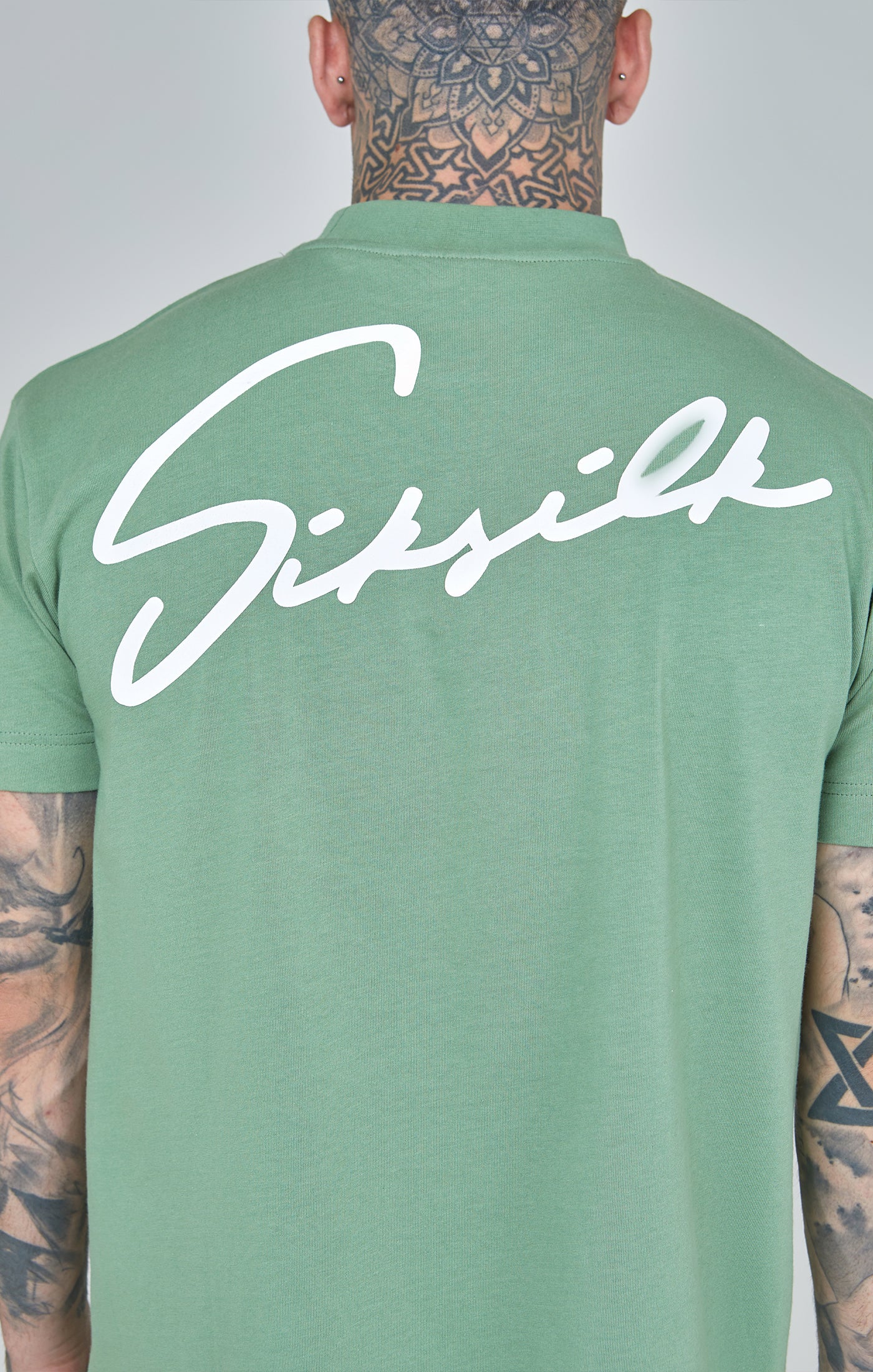 Cargar imagen en el visor de la galería, Green Script Print Oversized T-Shirt (1)