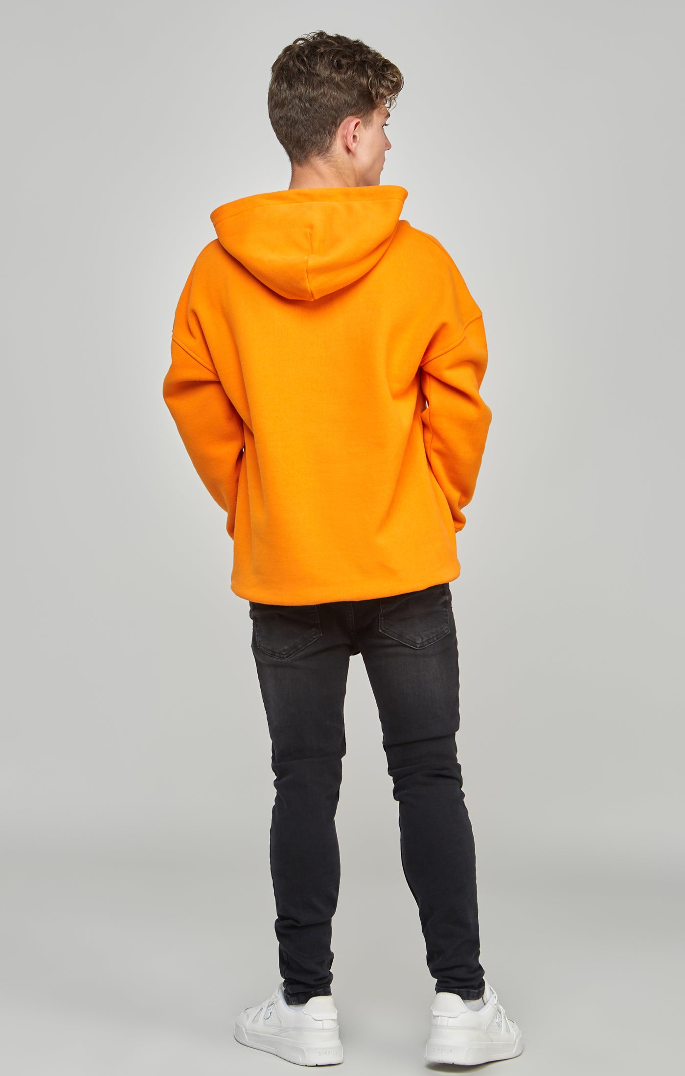 Cargar imagen en el visor de la galería, Boys Orange Applique Relaxed Fit Hoodie (4)