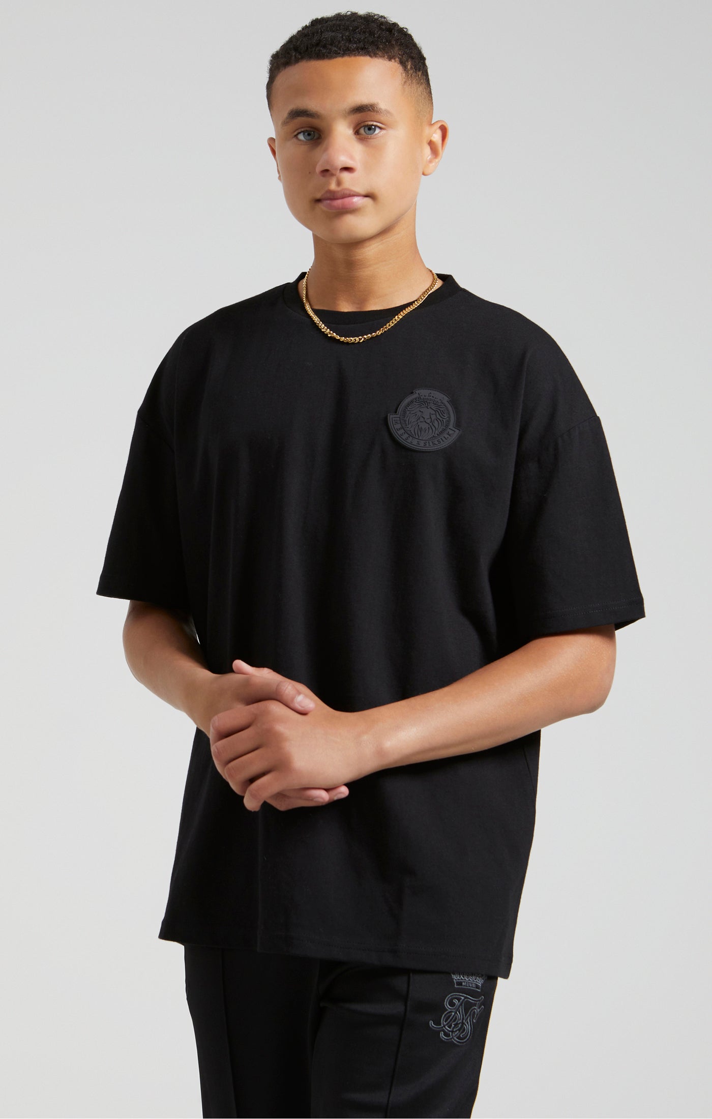 Cargar imagen en el visor de la galería, Boys Messi x SikSilk Black Lion Graphic Oversized T-Shirt