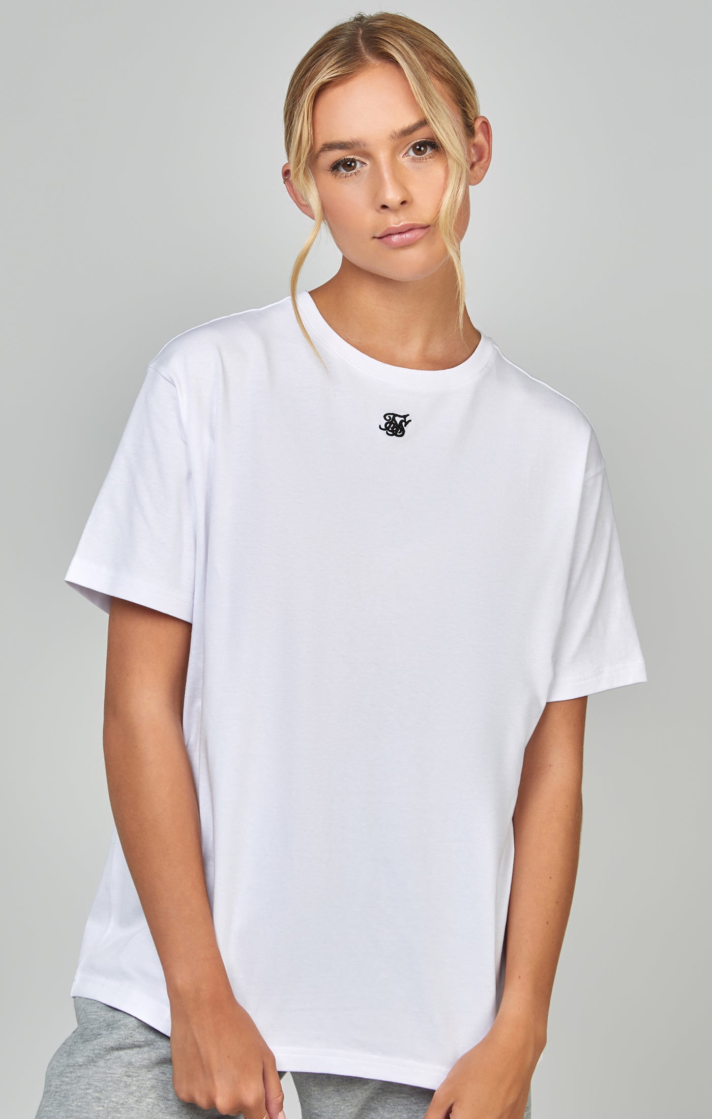Cargar imagen en el visor de la galería, Camiseta Boyfriend Esencial Blanca